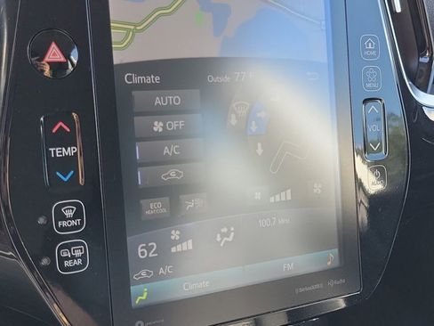 Used 2021 Toyota Prius Prime XLE w/ Carpet Mat Package (TMS) image 29