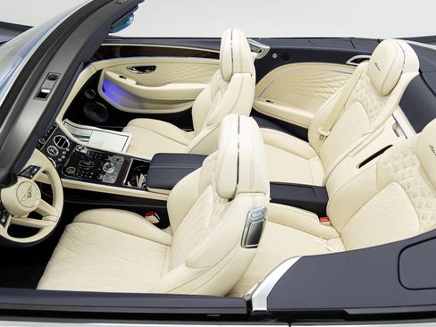 New 2026 Bentley Continental GTC AWD/4WD image 31
