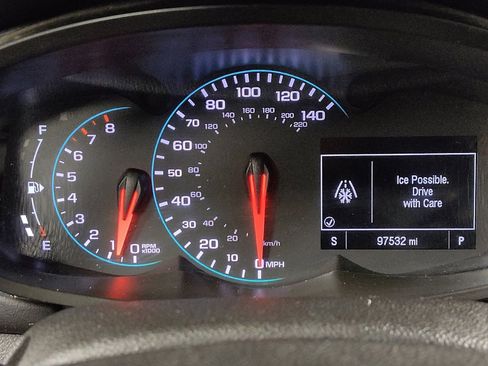 Used 2018 Chevrolet Trax LT w/ LT Convenience Package image 23