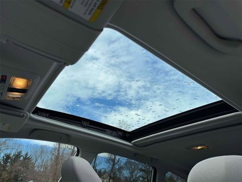 Used 2018 Subaru Forester 2.5i Premium image 18