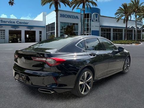 Used 2025 Acura TLX w/ Technology Package FWD image 8