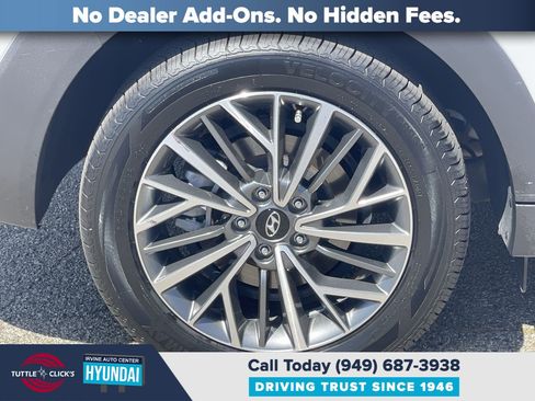 Used 2019 Hyundai Tucson Ultimate w/ Cargo Package AWD/4WD image 11