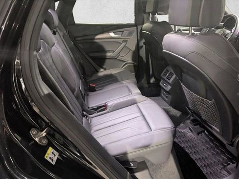 Used 2023 Audi Q5 2.0T Premium Plus w/ Premium Plus Package image 20