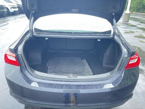 Used 2023 Chevrolet Malibu LT FWD image 24