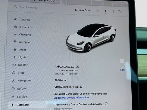 Used 2022 Tesla Model 3 Long Range AWD/4WD image 8