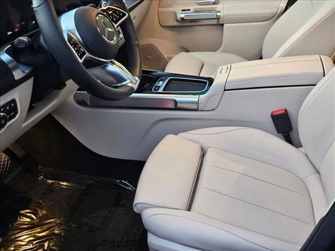 Certified 2026 Mercedes-Benz GLB 250 image 15