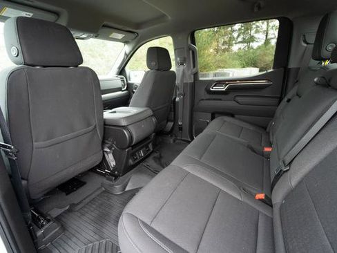 Used 2024 GMC Sierra 1500 Elevation image 32