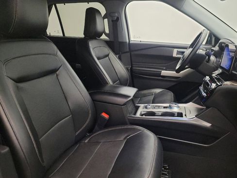 Used 2022 Ford Explorer Limited AWD/4WD image 21