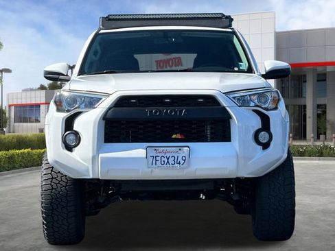 Used 2014 Toyota 4Runner SR5 image 10