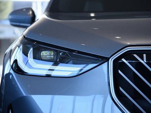 New 2026 BMW X3 xDrive30 w/ Premium Package image 7