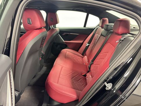 Certified 2025 BMW 530i image 13