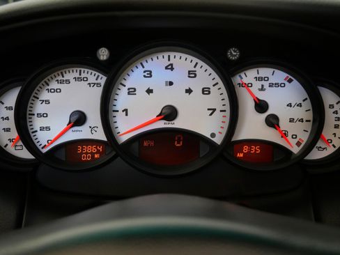 Used 2000 Porsche 911 Cabriolet image 21