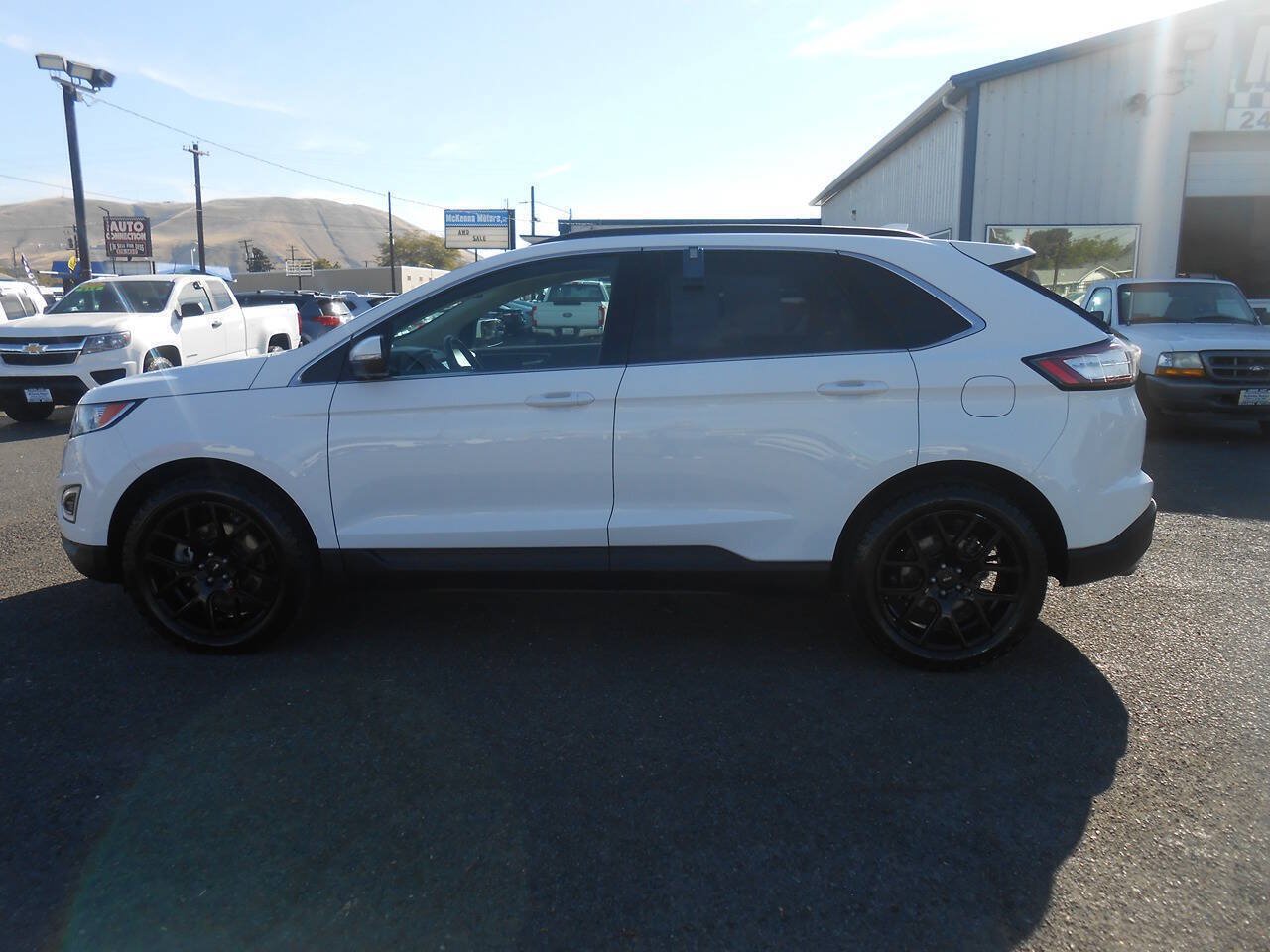 Used 2018 Ford Edge SEL w/ Equipment Group 201A AWD/4WD image 6