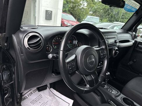 Used 2016 Jeep Wrangler Sport w/ Quick Order Package 24S AWD/4WD image 11