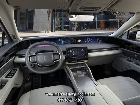 New 2026 Lincoln Nautilus Premier AWD/4WD image 9
