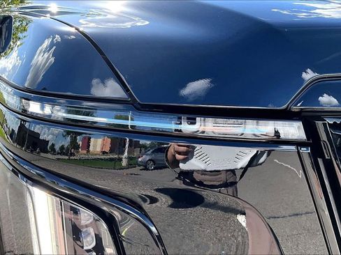 Used 2025 Cadillac Escalade V w/ LPO, Floor Liner Package image 32