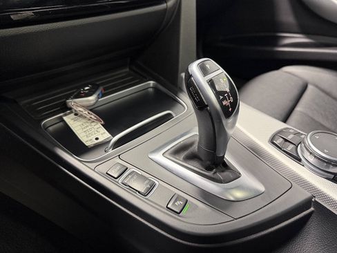 Used 2016 BMW 328i xDrive Sedan AWD/4WD image 29
