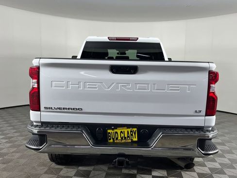 Used 2024 Chevrolet Silverado 2500 LT w/ Convenience Package image 7