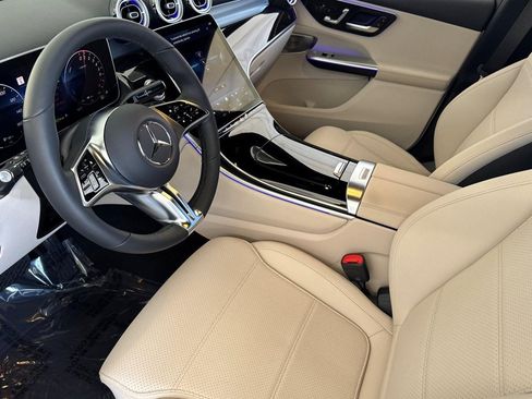 Certified 2025 Mercedes-Benz GLC 350e 4MATIC image 5