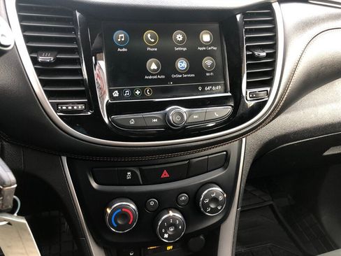 Used 2019 Chevrolet Trax LS FWD image 13