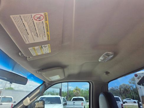 Used 2009 Ford F250 XL AWD/4WD image 18
