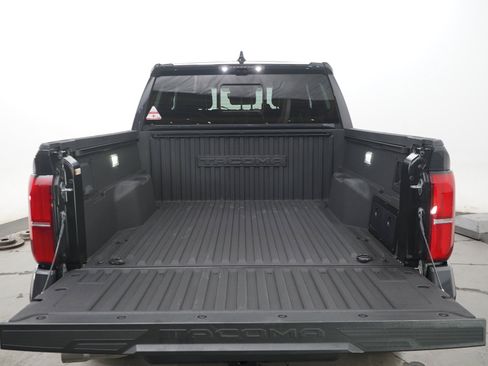 Used 2024 Toyota Tacoma TRD Off-Road w/ TRD Off Road Premium Package AWD/4WD image 16