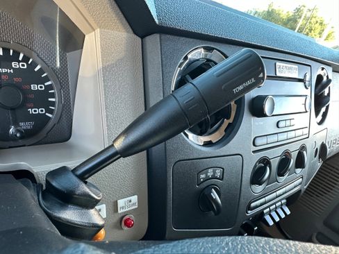 Used 2010 Ford F450 XLT image 20