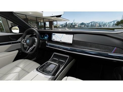 New 2026 BMW 750e xDrive AWD/4WD image 14