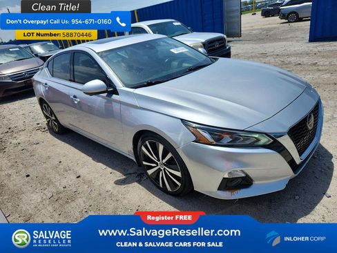 Used 2020 Nissan Altima 2.0 Platinum FWD image 5
