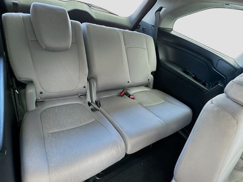 Used 2019 Honda Odyssey EX image 18