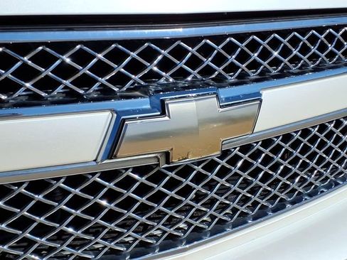 Used 2008 Chevrolet Suburban LTZ w/ LTZ Preferred Equipment Group image 26