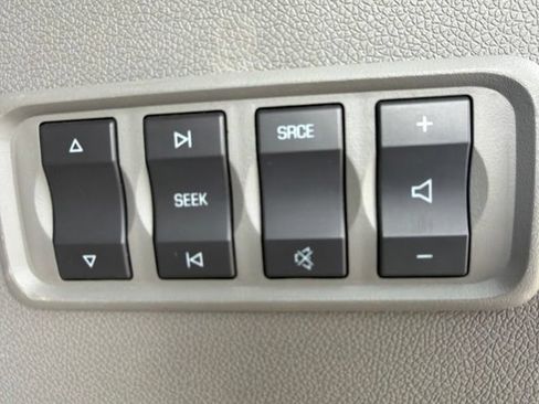Used 2017 GMC Acadia Limited SLT FWD image 12