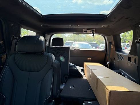 New 2025 Hyundai Palisade Calligraphy image 23