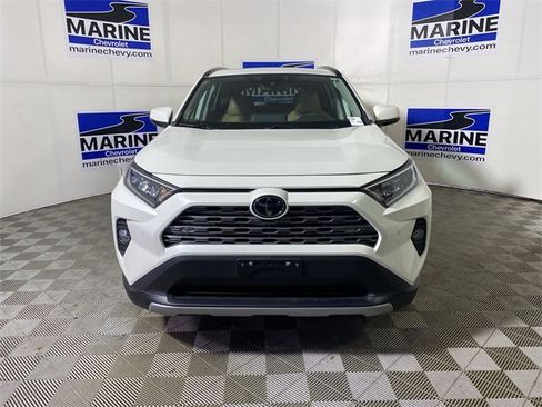 Used 2021 Toyota RAV4 Limited image 15