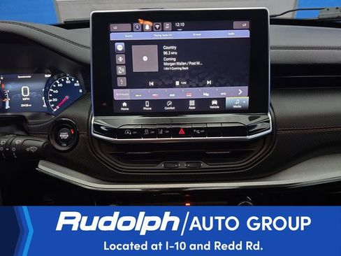 Used 2025 Jeep Compass Trailhawk AWD/4WD image 22