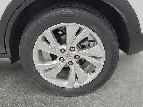 Used 2024 Buick Encore GX Preferred FWD image 29