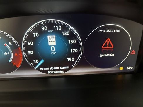 Used 2016 Jaguar XJ L Portfolio image 22