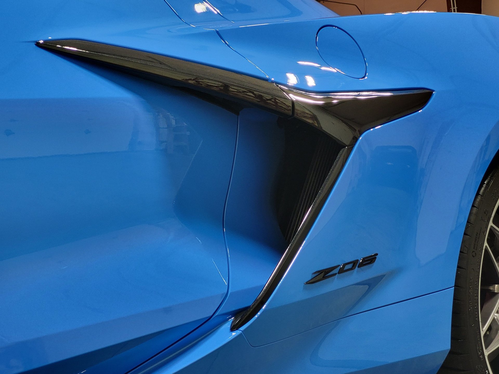 Used 2023 Chevrolet Corvette Z06 w/ Engine Appearance Package RWD image 33