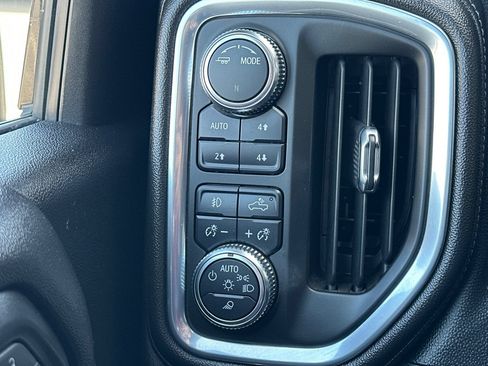 Used 2021 GMC Sierra 2500 Denali w/ Denali Black Diamond Edition AWD/4WD image 35