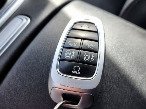 Used 2021 Hyundai Santa Fe Limited image 35