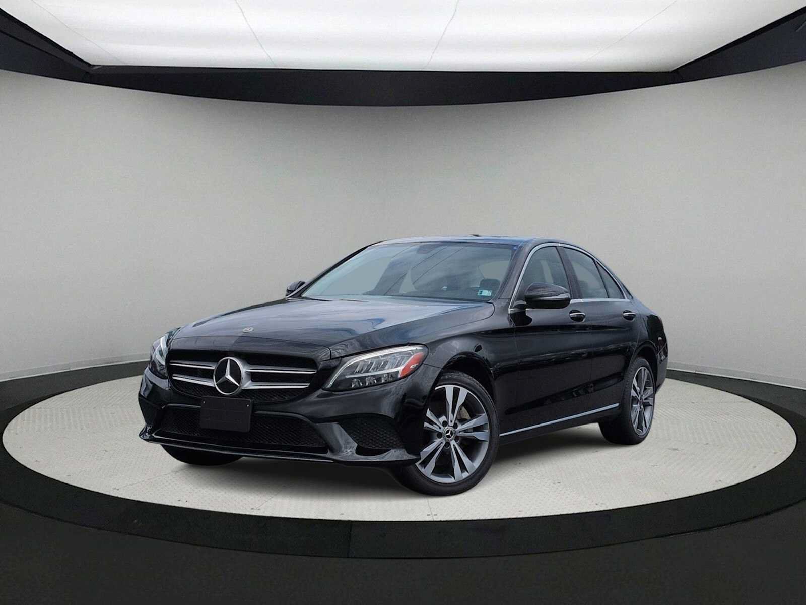 Used 2021 Mercedes-Benz C 300 4MATIC Sedan image 1