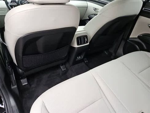 Used 2023 Hyundai Tucson SEL w/ Cargo Package image 18