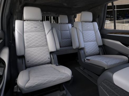 New 2026 Cadillac Escalade Platinum Sport w/ LPO, ONYX Package AWD/4WD image 19