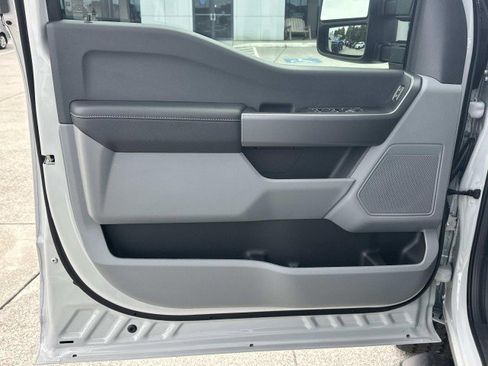 New 2026 Ford F250 XL w/ STX Appearance Package AWD/4WD image 10