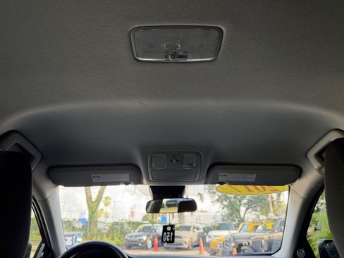 Used 2017 Toyota Corolla iM FWD image 16