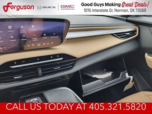 New 2027 Buick Enclave Preferred w/ Power Package AWD/4WD image 35
