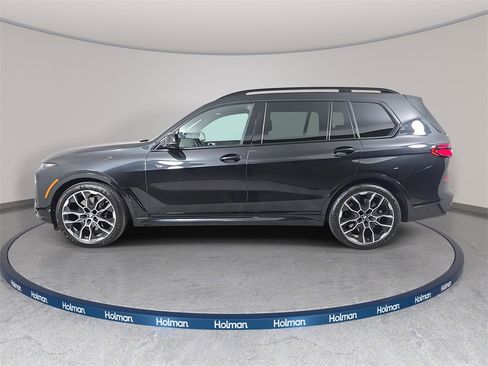 Certified 2024 BMW X7 M60i w/ Executive Package image 8