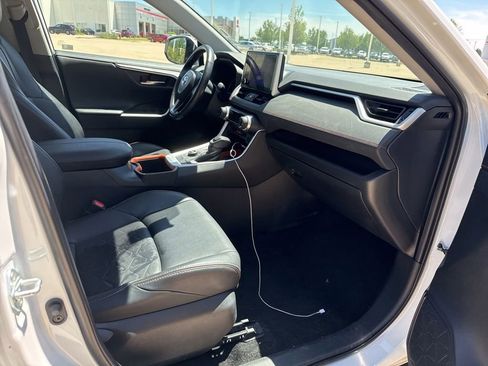 Used 2024 Toyota RAV4 Adventure AWD/4WD image 17