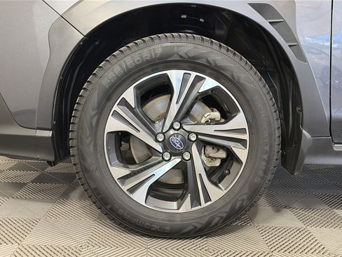Used 2024 Subaru Crosstrek 2.0i Premium image 11