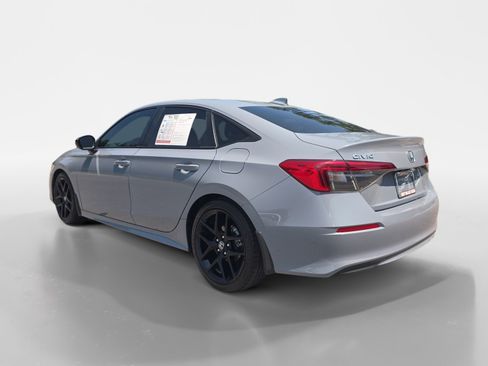 Used 2024 Honda Civic Sport image 3